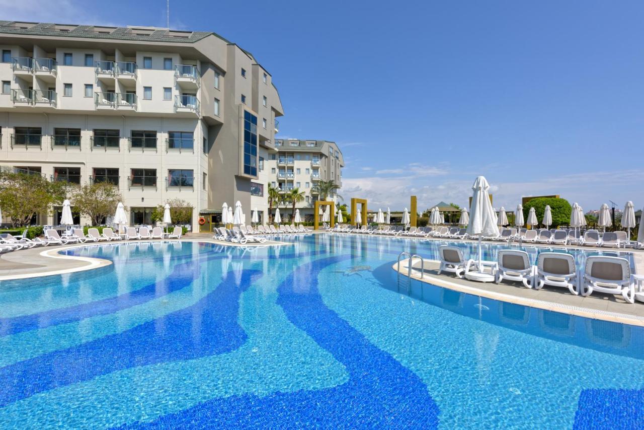 Novum Garden Side Hotel Exterior foto
